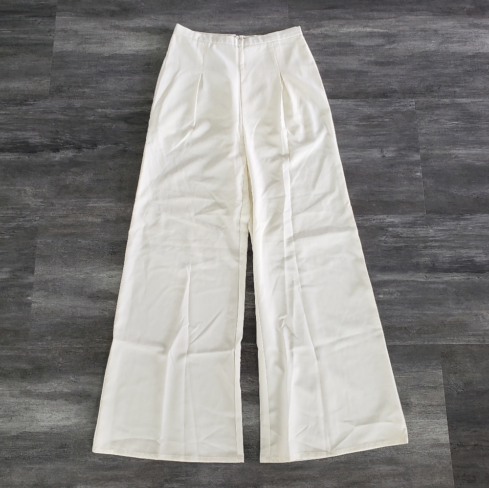 White Classic UNIQ High Waisted Pant